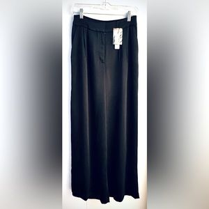 Express• Wide Leg Pants • Satin • Black • Size 4 • NWT
